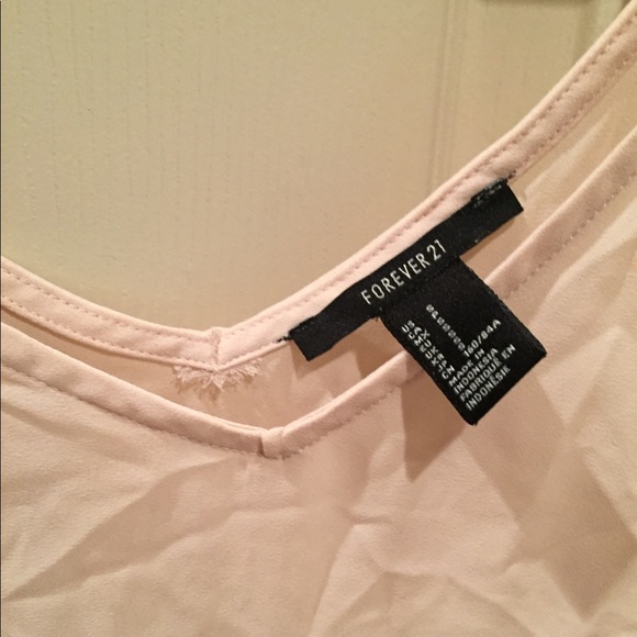 Cream tank - Picture 3 of 3